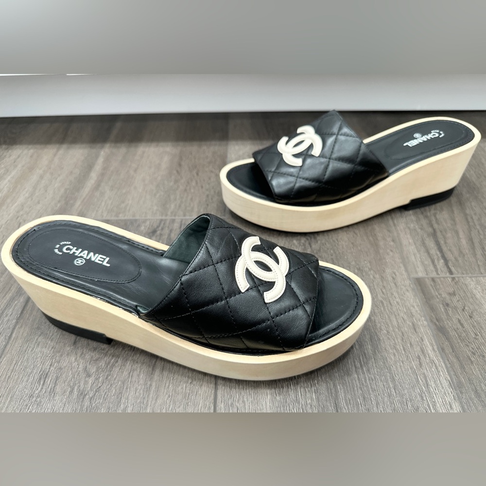 CHANEL WOODEN Platform WEDGES SLIDES. SIZE 42 - Picture 12 of 15
